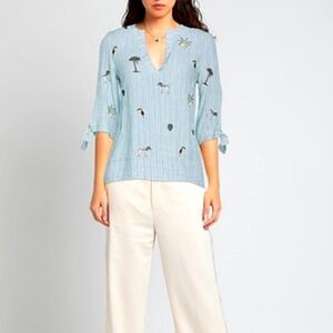 Vilagallo Jungle Safari Blue Chambray Stripe Tunic Top, Size 38 (Small/ Medium)